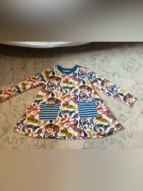 🇺🇸🇺🇸🇺🇸🇺🇸Mini Boden Blue Trim Multicolor animal print top